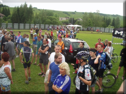 To_bolo_v_brezne_v_klbke_ludi_je_igor_a_vlado